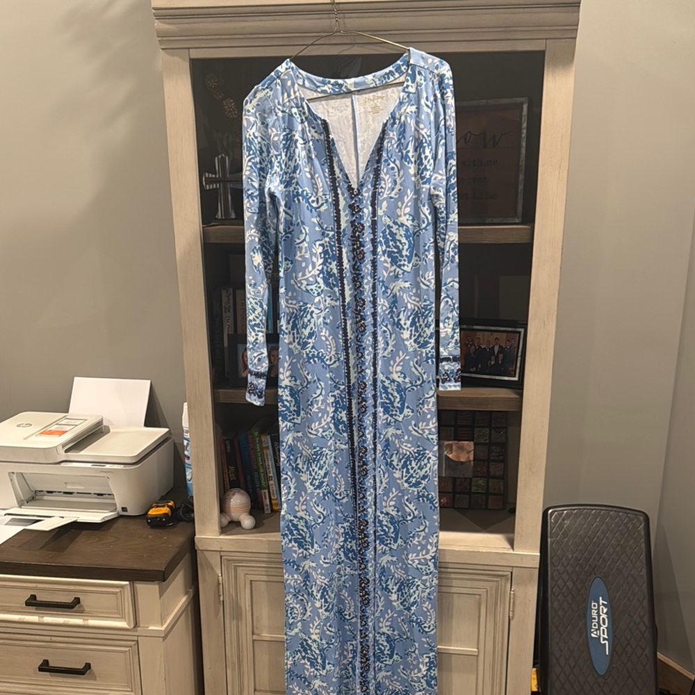 Lilly Pulitzer Blue and White Floral Dress